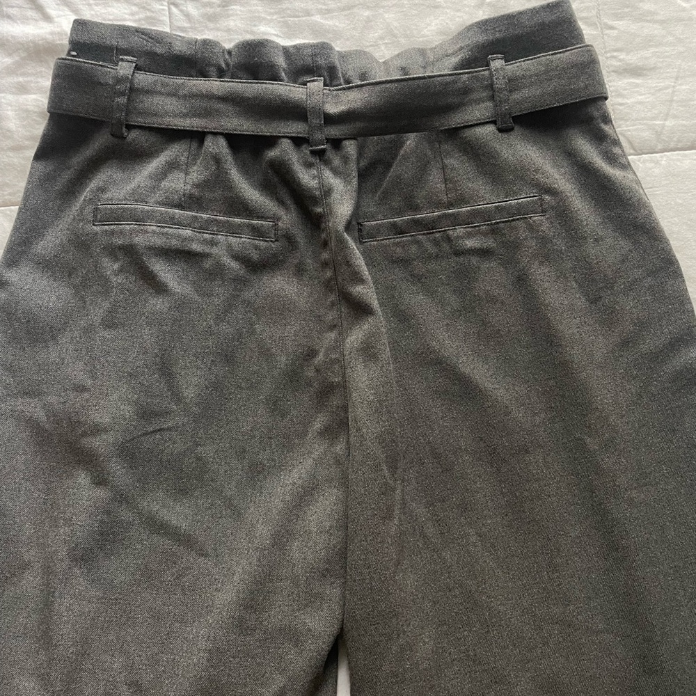Abercrombie & Fitch Gray Ankle Pants - Picture 5 of 12